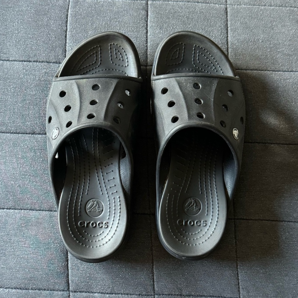 Crocs! - Picture 4 of 5